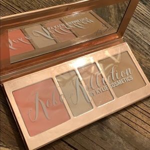 Kylie Cosmetics Makeup - Koko Kollection highlighter Palette Kylie Cosmetics Makeup - Koko Kollection highlighter Palette